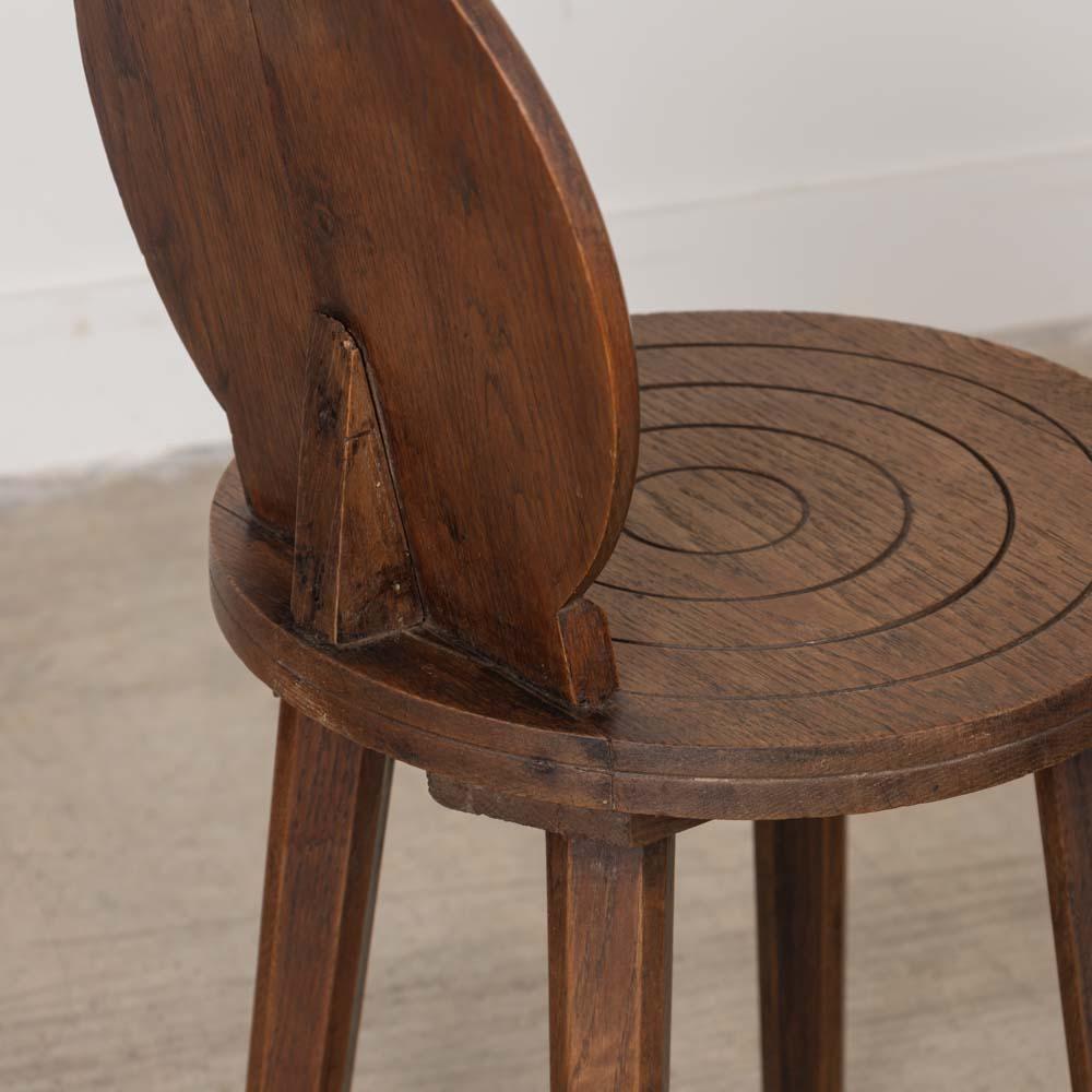Sedia francese in legno intagliato degli anni '40 di Charles Dudouyt in vendita 7