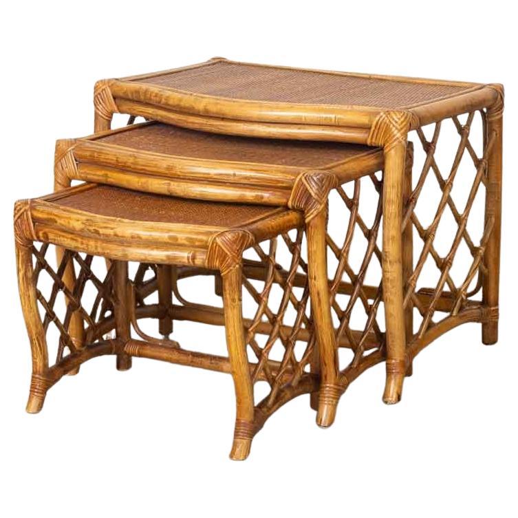 1960s French Rattan Nesting Tables, Set of 3 For Sale