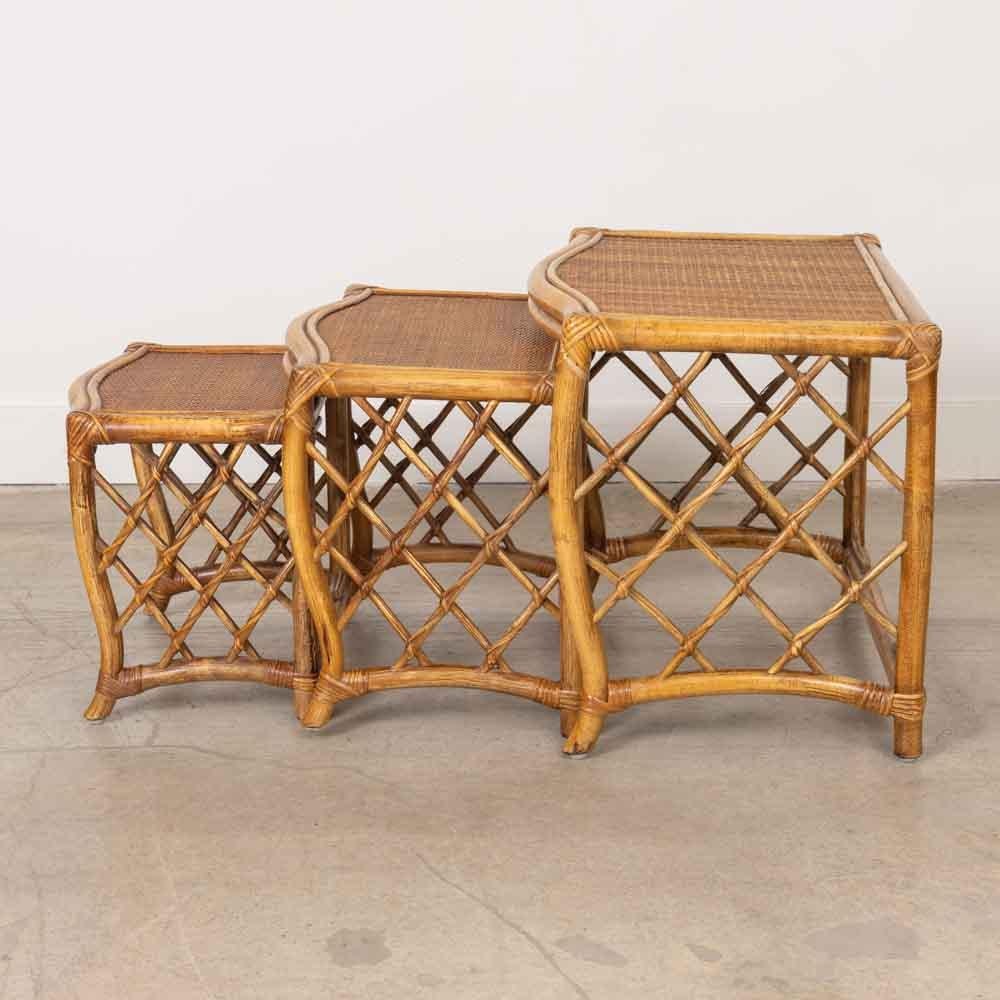 1960s French Rattan Nesting Tables, Set of 3 For Sale 6