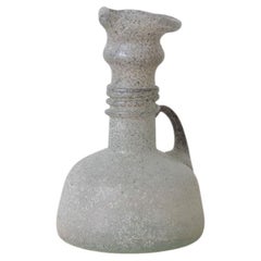 Kleine italienische Scavo-Blumenvase