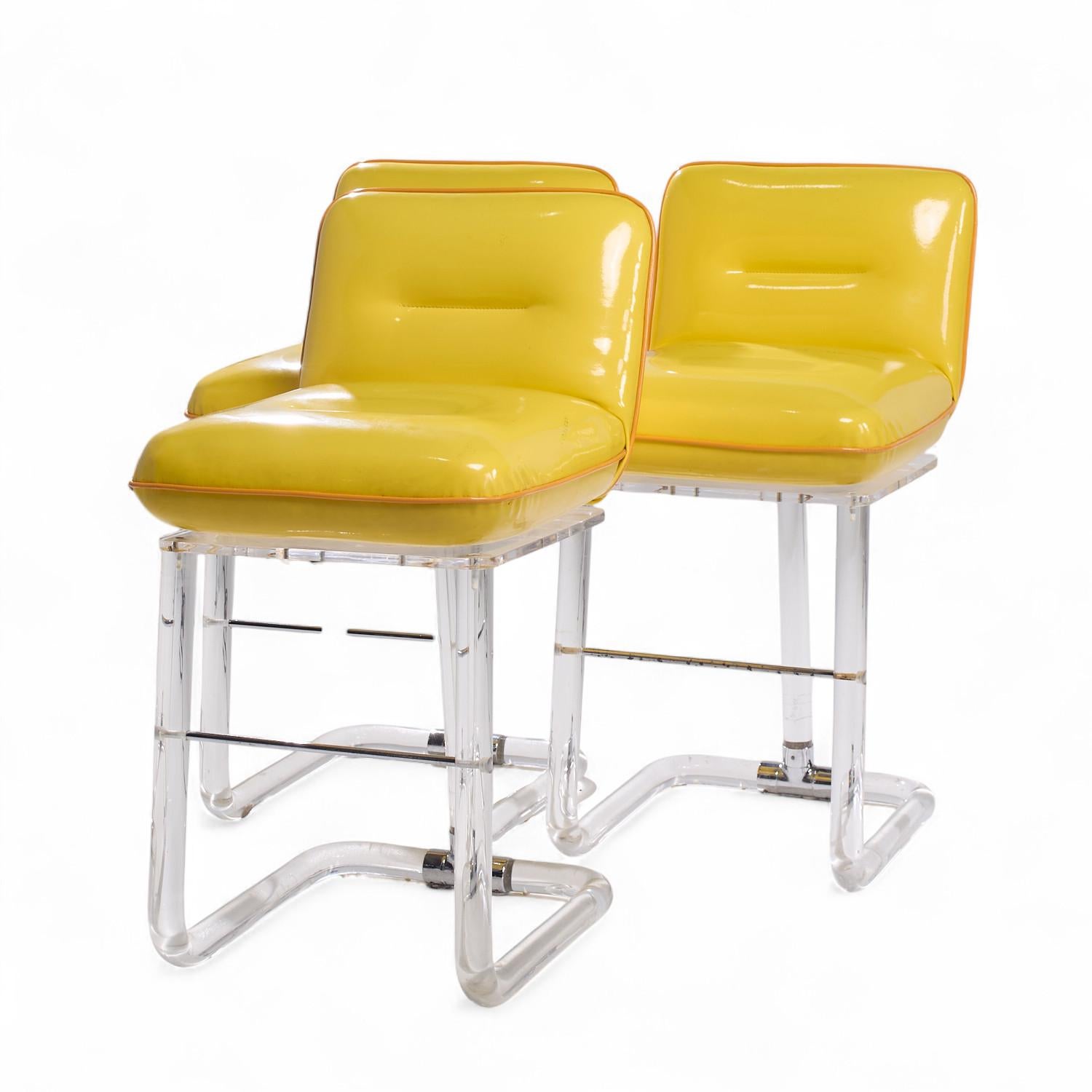 Mid-Century Modern Lion in Frost Mid Century Lucite Swivel Bar Stools - Set of 3 For Sale