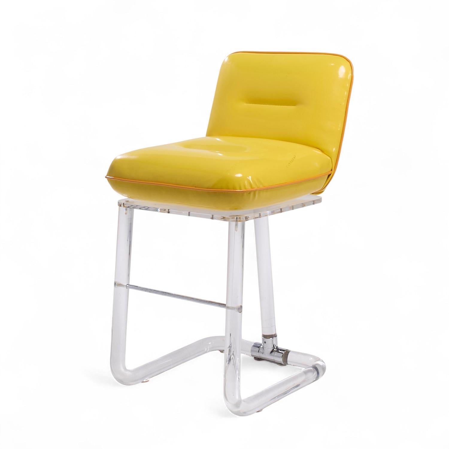 20th Century Lion in Frost Mid Century Lucite Swivel Bar Stools - Set of 3 For Sale