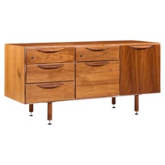 Jens Risom Mid Century Nussbaum Anrichte