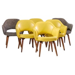 Eero Saarinen para Knoll Sillas de comedor ejecutivas de madera curvada de mediados de siglo - Juego de 6