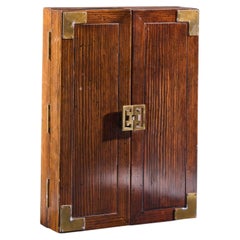 Cofre para joyas de pared Henredon con espejo de tocador