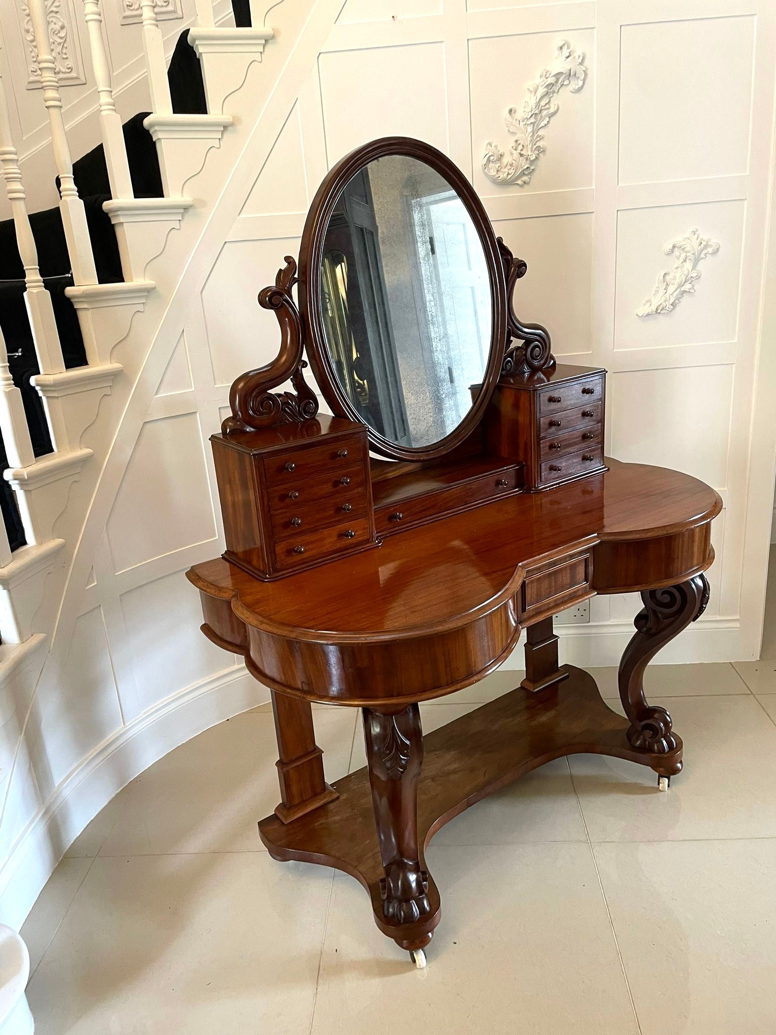 Antique Victorian Quality Mahogany Dressing Table