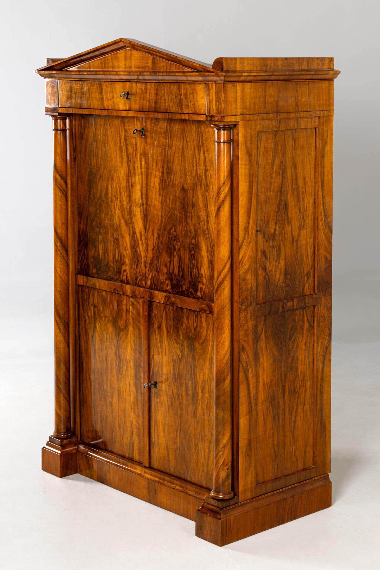 Secretaire Biedermeier tedesco con colonne, noce, 1825 circa in vendita 2
