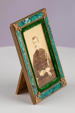 Antique Green Gold Gilt Marble Velvet Victorian Style Photo Picture Easel Frame