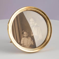 Antique Belle Époque Circular Gilt Brass Textile Glass Photo Photograph Frame