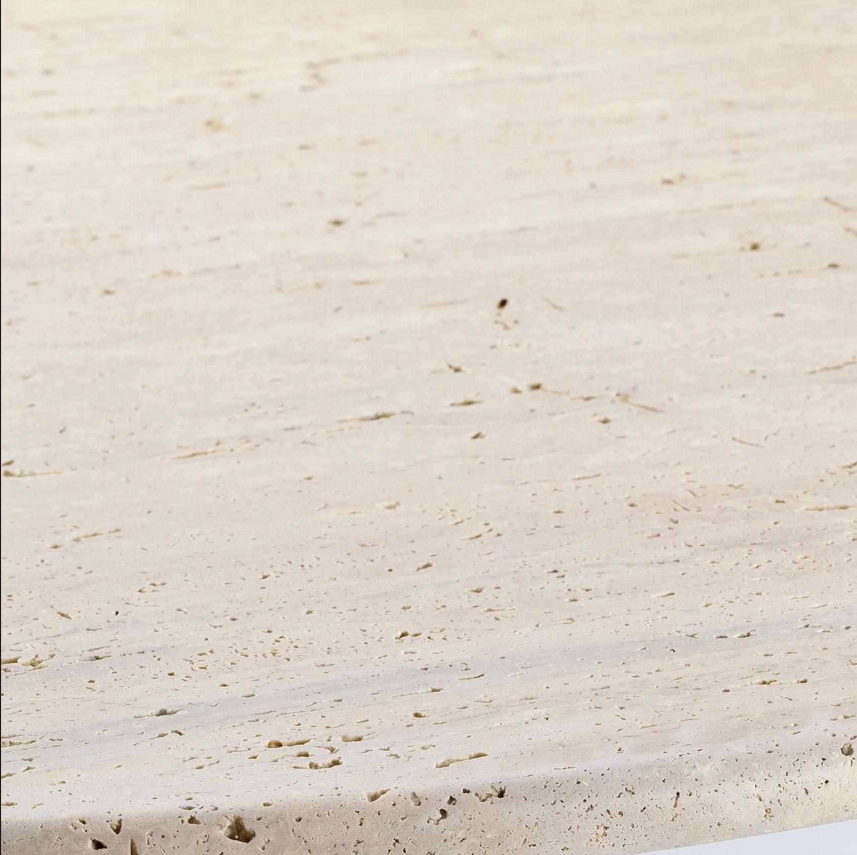 DOOQ! NEU! Nouvelle Vague Esstisch in Gelb, D=150cm (Portugiesisch) im Angebot