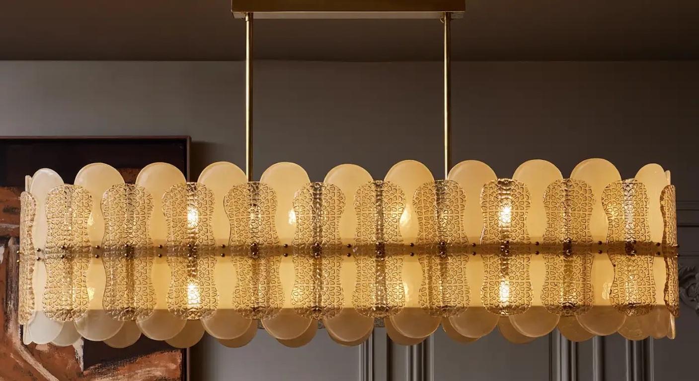 Lampadario ovale in ottone in stile Fontana Arte, perlato, blu acqua e vetro di Murano in vendita 7