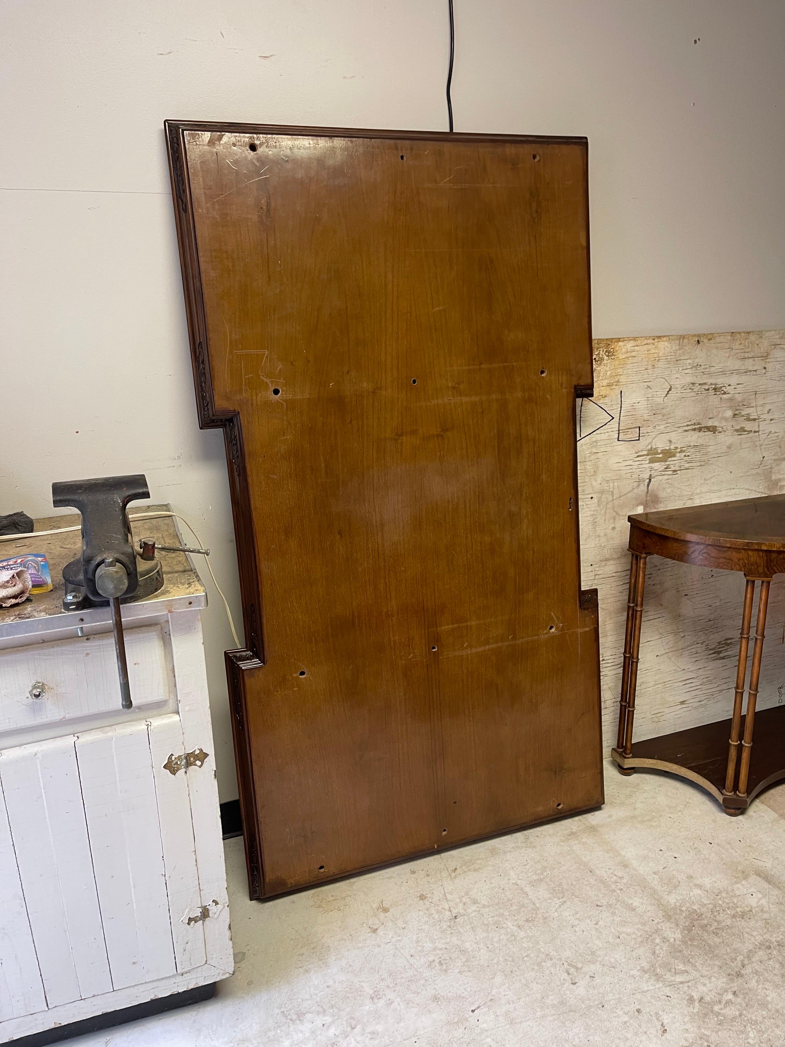 Early 20th Century Italian Carved Walnut Leather Top Desk 5