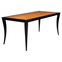 Tavolo da pranzo o scrivania Hickory Chair Milo M2M con gambe a sciabola, collezione James River