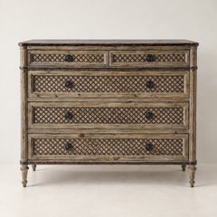 Cómoda francesa de estilo Luis XVI con celosía y pintura, de Restoration Hardware «Treillage»