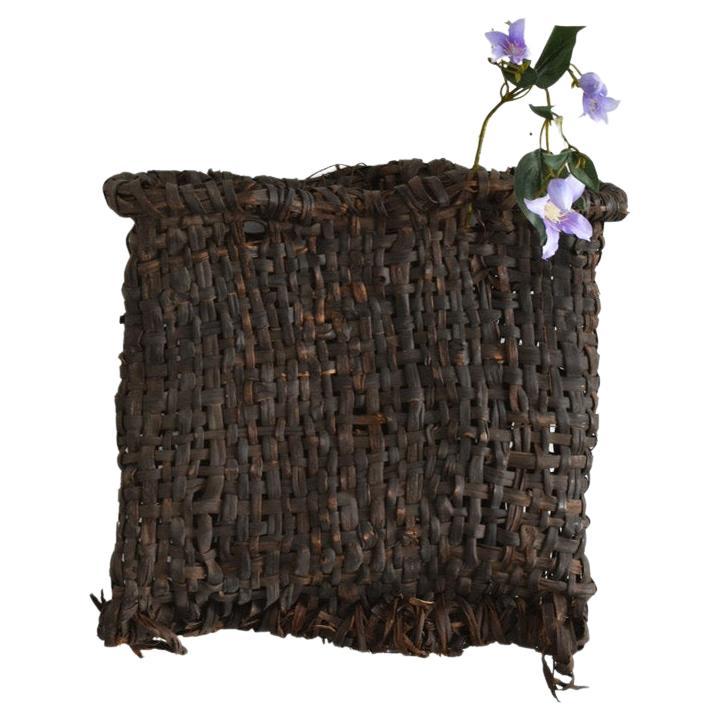 Japanese antique basket woven with grape vines/1868-1920/Vase on the wall/mingei For Sale