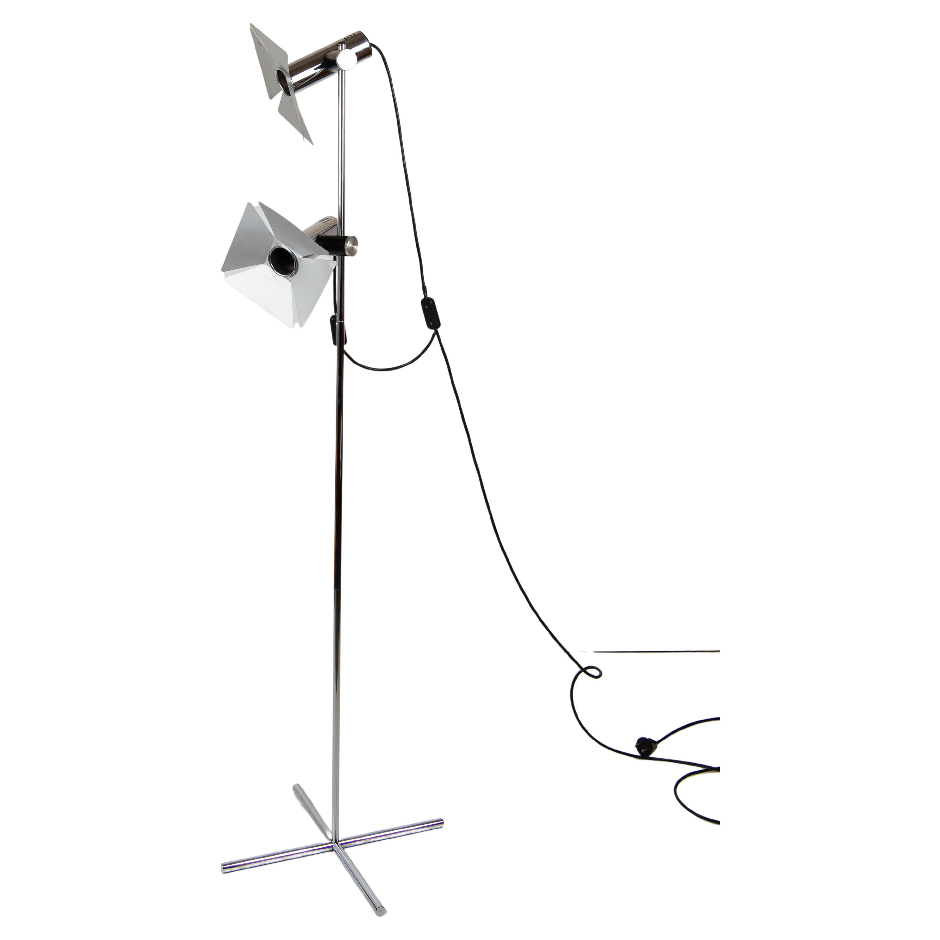 Space Age Chromed Floor Lamp with Adjustable Lights, Italy 1970s For Sale 8