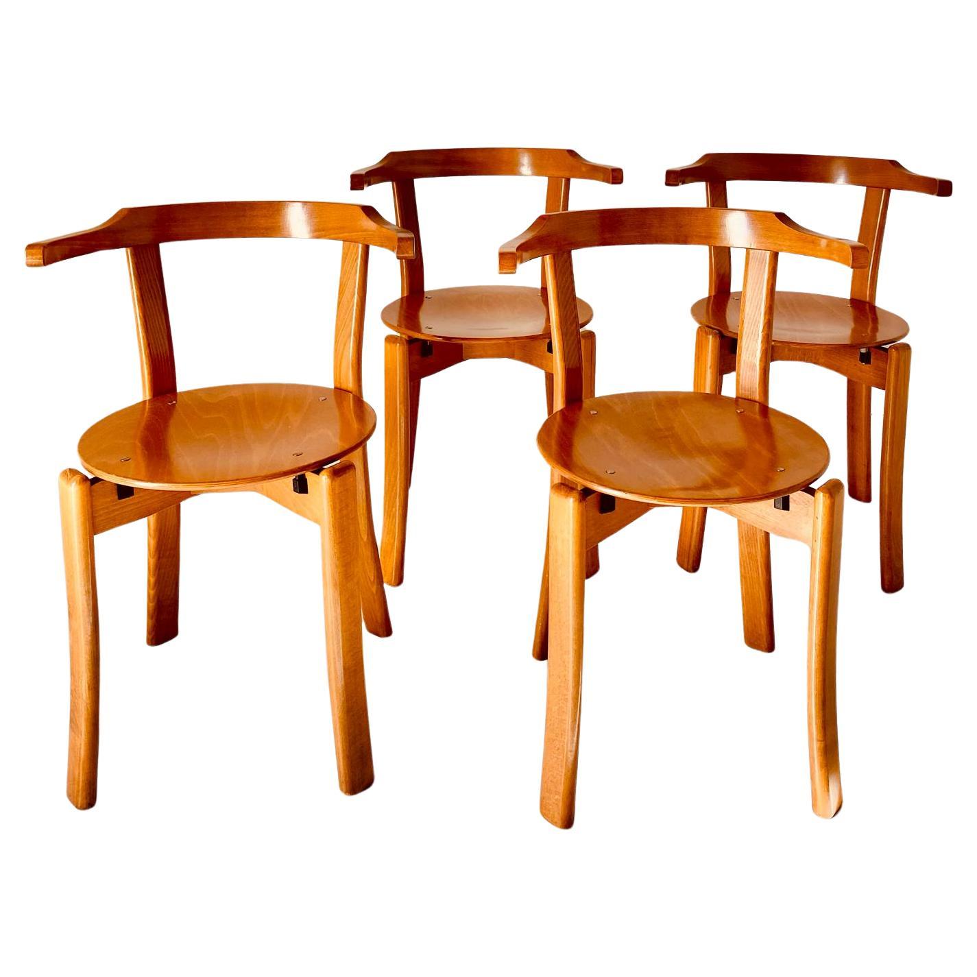 Fin du 20e siècle Chaises de salle à manger vintage en bois dans le style de Bruno Rey, ensemble de quatre, Italie, 1970 en vente