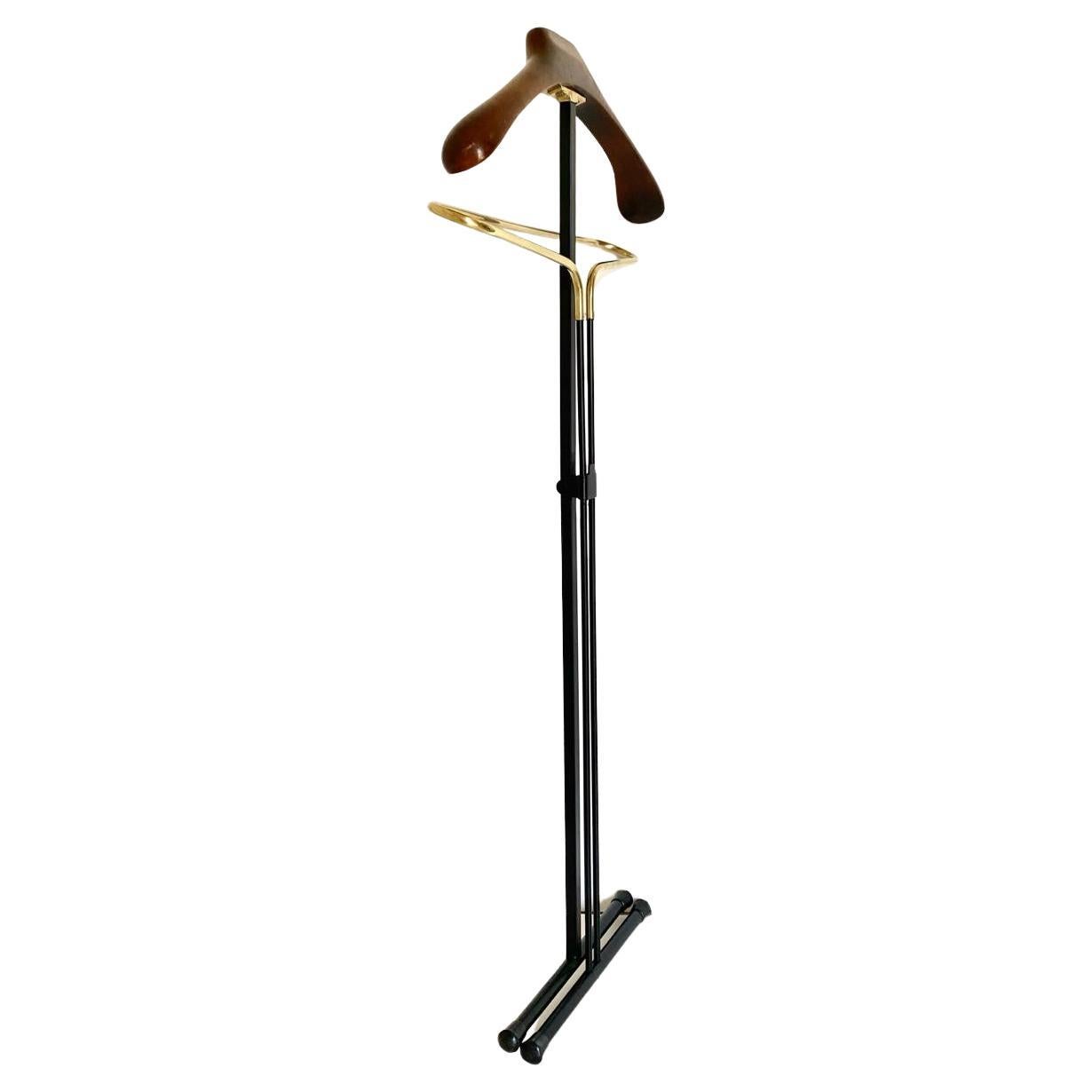 Vintage folding valet stand in wood, iron and brass, Reguitti, Italy 1950s For Sale 3