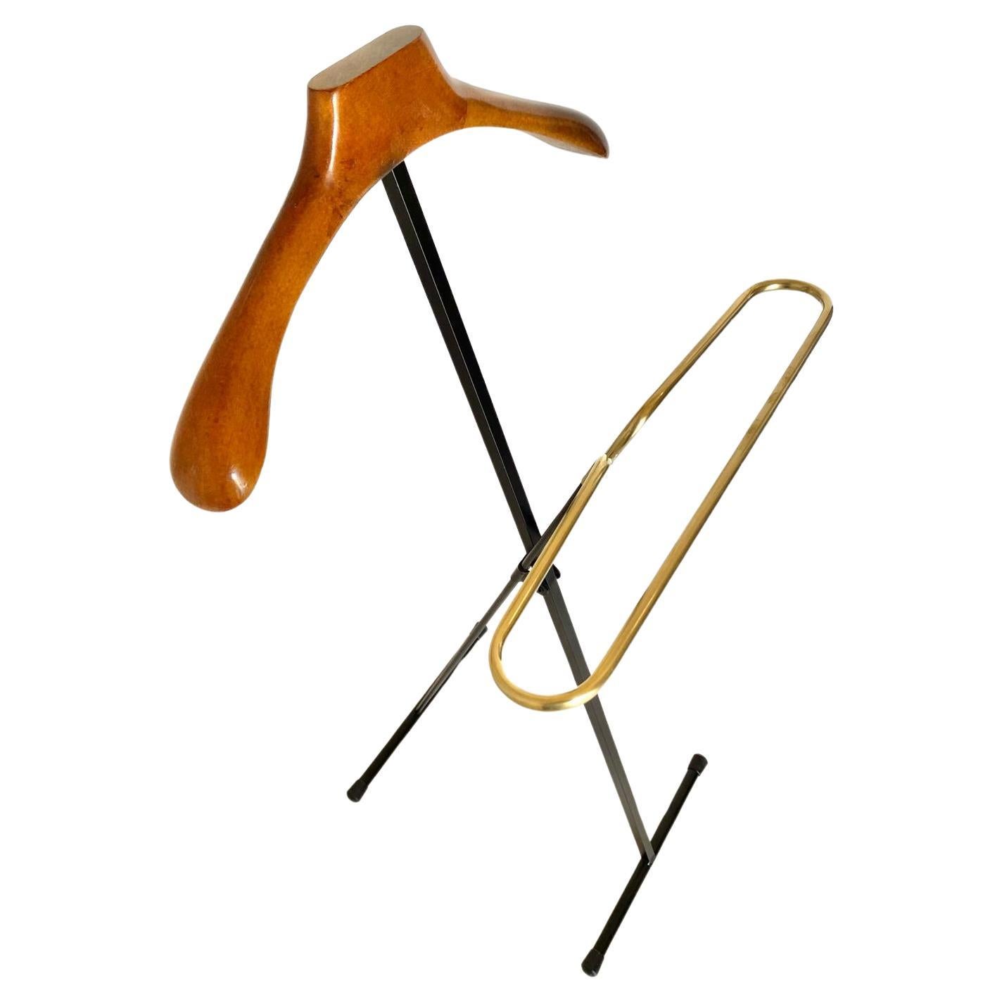 Vintage folding valet stand in wood, iron and brass, Reguitti, Italy 1950s For Sale 3