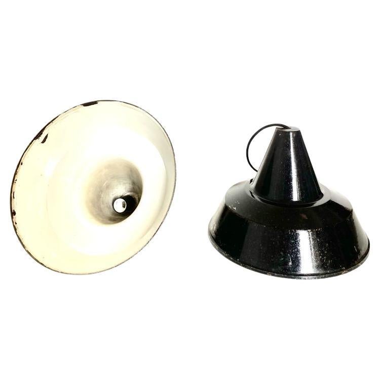 Black industrial lights, Set of two, Italy 1950s For Sale 1