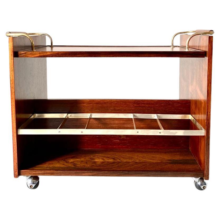 Mid-Century Modern Wood and brass vintage rolling bar cart, Italy 1960s For Sale