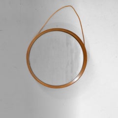 Specchio da parete rotondo in similpelle marrone in stile Mid-Century Modern, Fontana Arte, Italia 1960