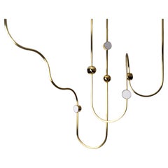 Lustre LED contemporain Dia, Config. 3, Laiton massif, Fait main/fini, Art