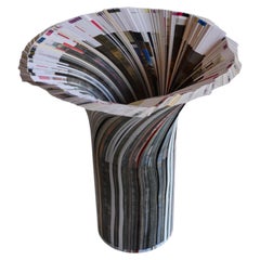 Modern Limited Edition Paper Sculptural Vase Daniele Papuli Dilmos Black White