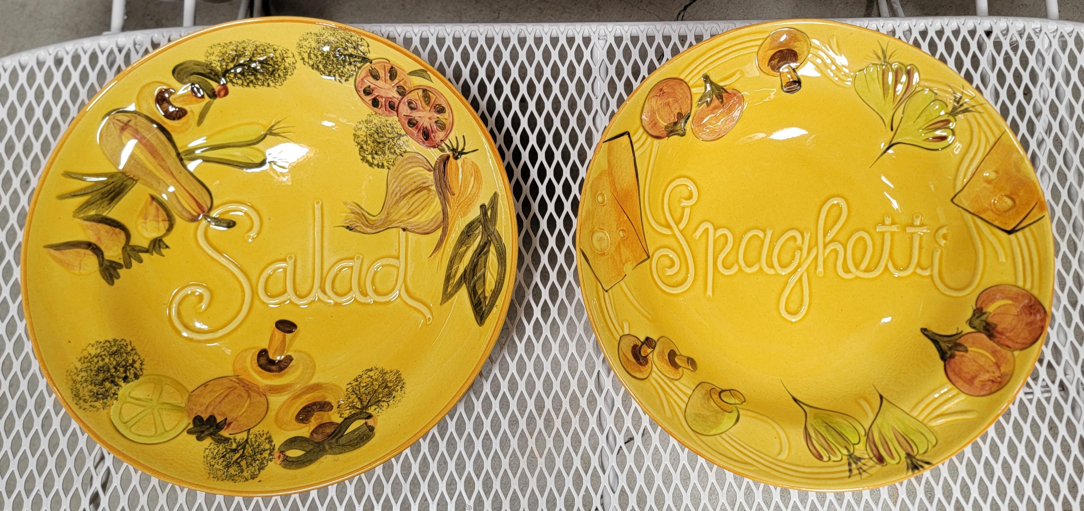 Service Bowls Salad & Spaghetti by Los Angeles Pottery Mid-Century Modern Bon état - En vente à Fulton, CA