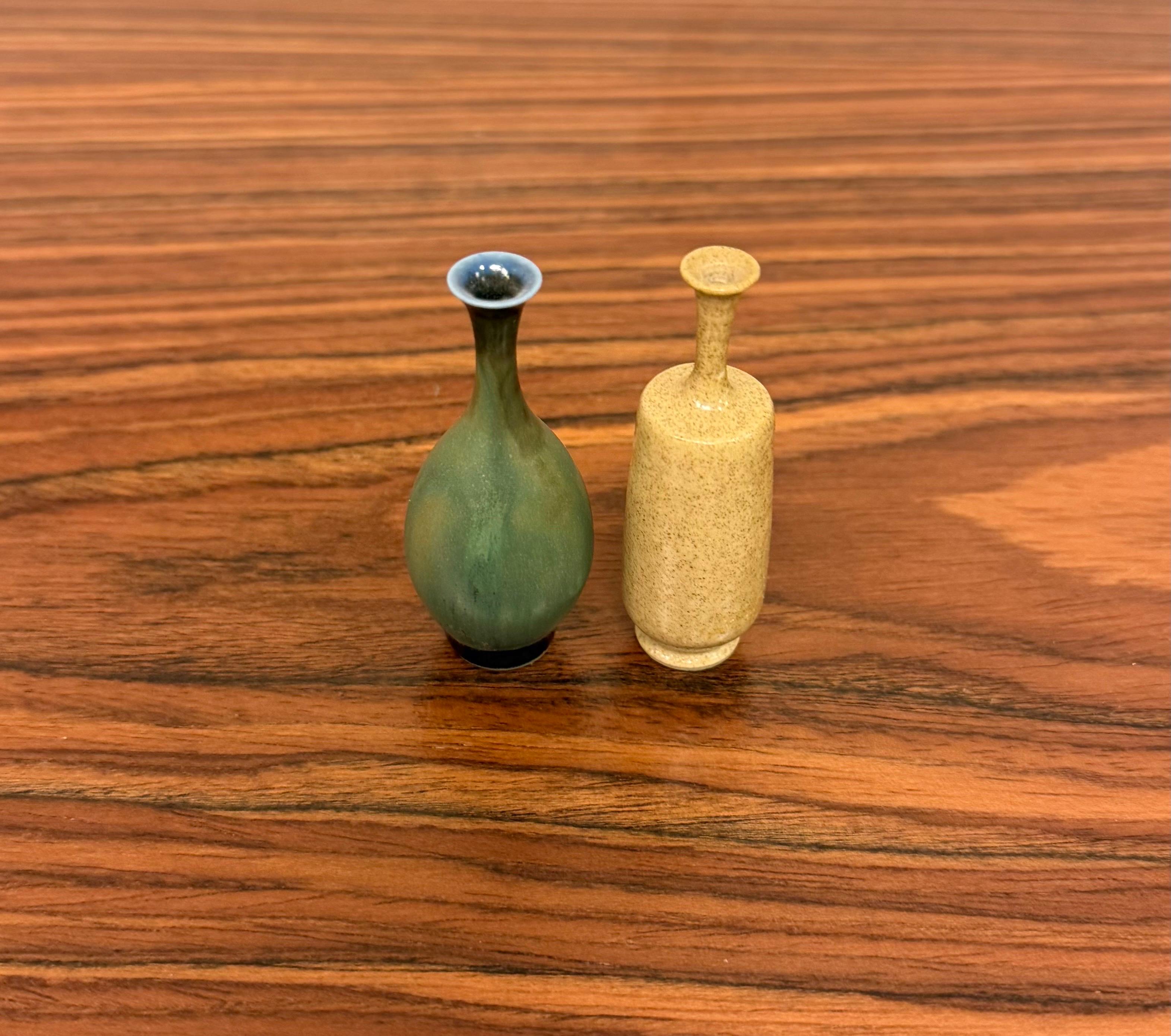2 Vasi in ceramica in miniatura - Höganäs Svezia in vendita 1