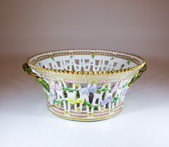 Flora Danica 3534 - Fruit basket Porcelain - Royal Copenhagen