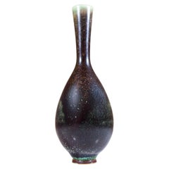 A Black Aniara-glazed Stoneware vase - Berndt Friberg Gustavsberg - Scandinavian