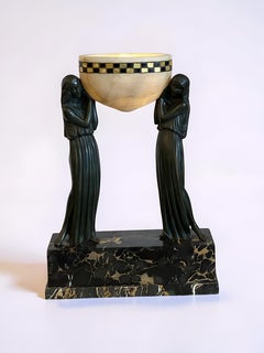 Pierre Le Faguays "Les Porteuses d'Eau" Art Deco sculptural Luminaire
