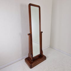 Italian Mid-Century Modern 'Psyché' Floor Mirror – Circa 1960s