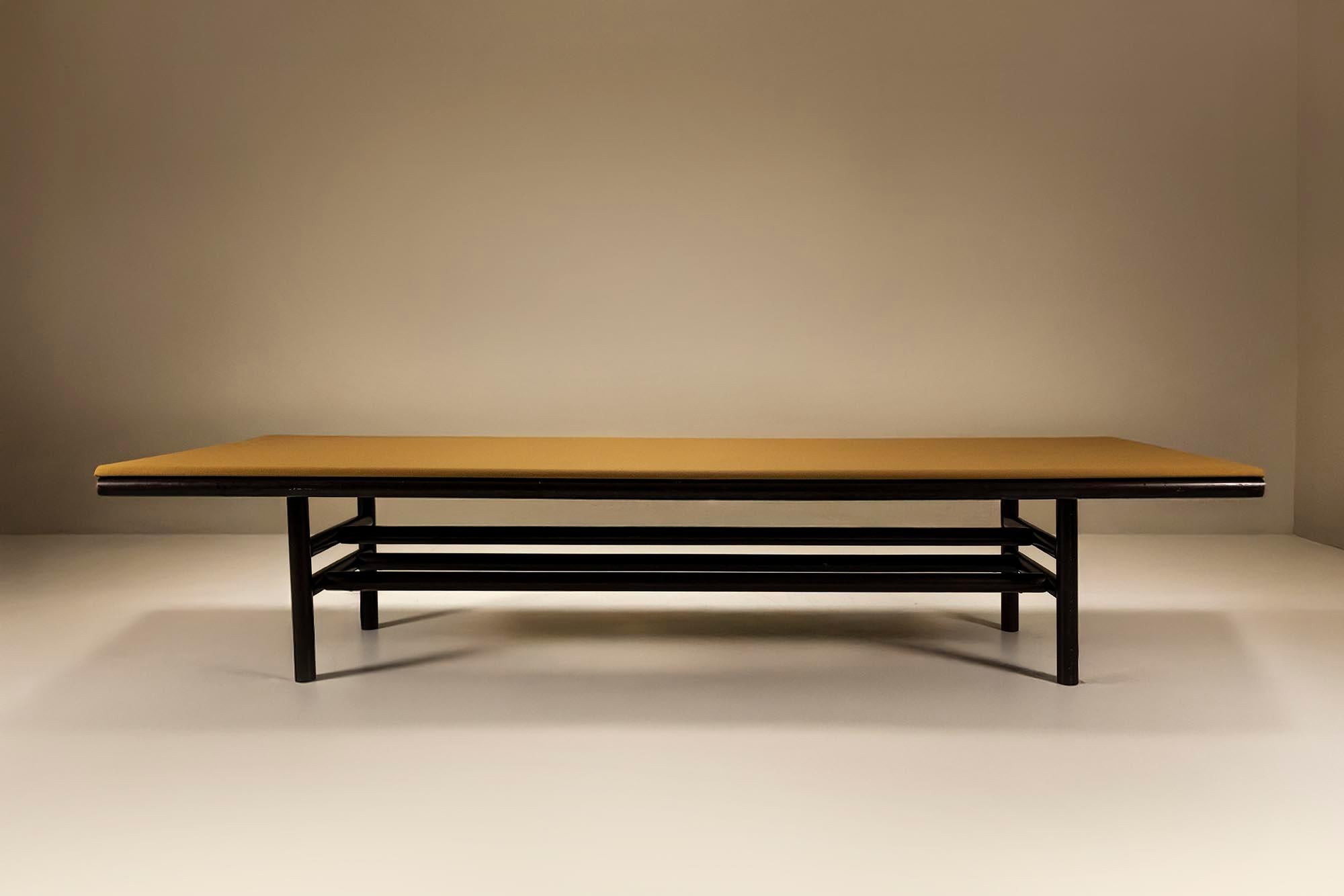 Mid-Century Modern 'Gritti' Dining Table by Carlo Scarpa for Simon, Italy For Sale