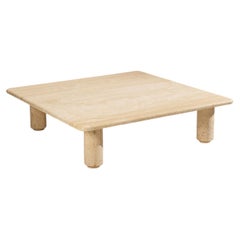 Quadratischer Couchtisch aus Travertin, Italien, 1970er Jahre