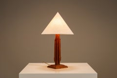 Amsterdam-Schule, Art déco, Tischlampe aus Holz, 1930er Jahre