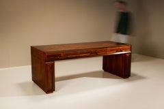 Bureau de direction signé Luciano Frigerio, en noyer africain, Italie, années 1970