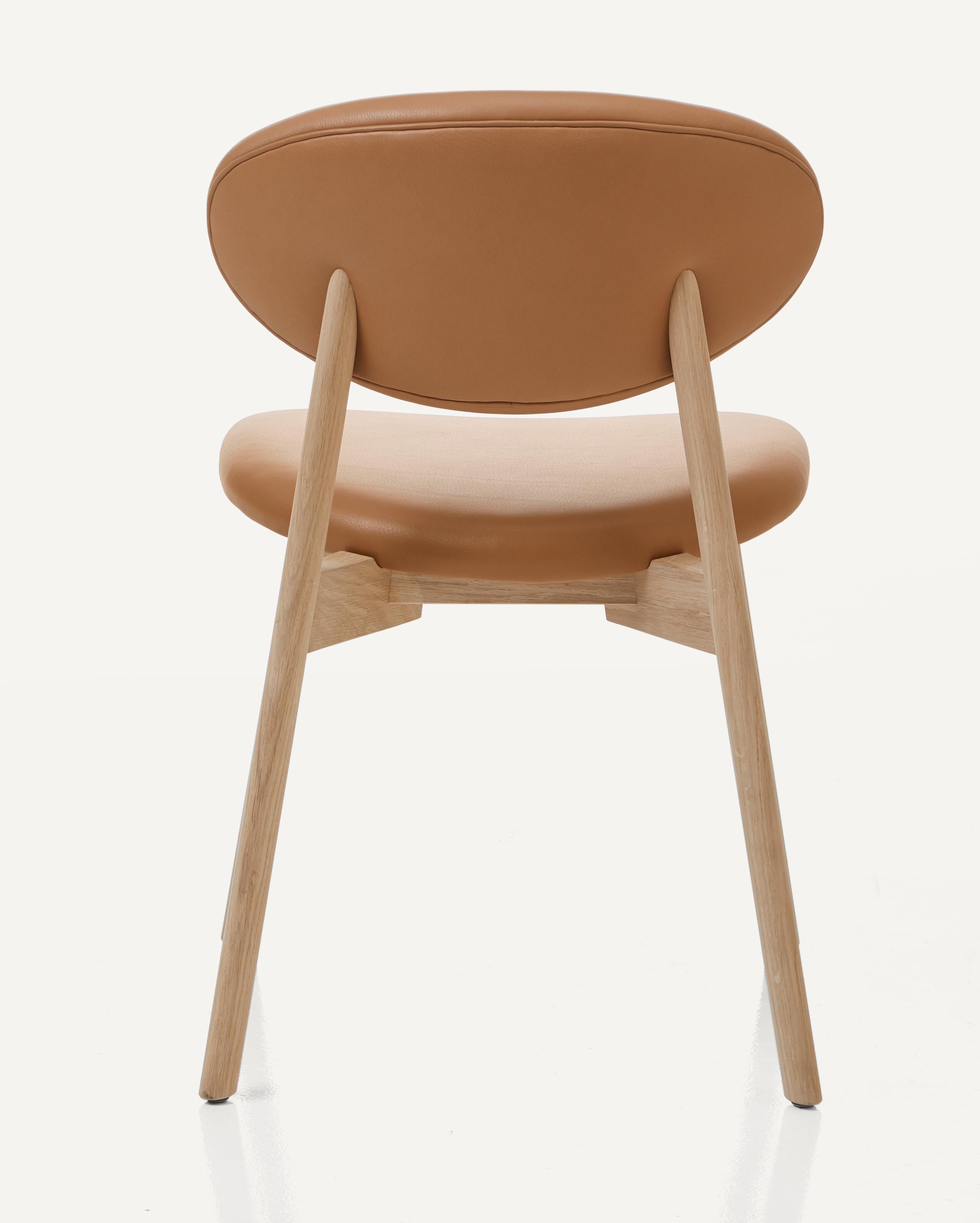 For Sale: Brown (Comfort 43632 Camel) Ovoid Chair in Solid Oak, Raw Effect and Leather by Craig Bassam 4