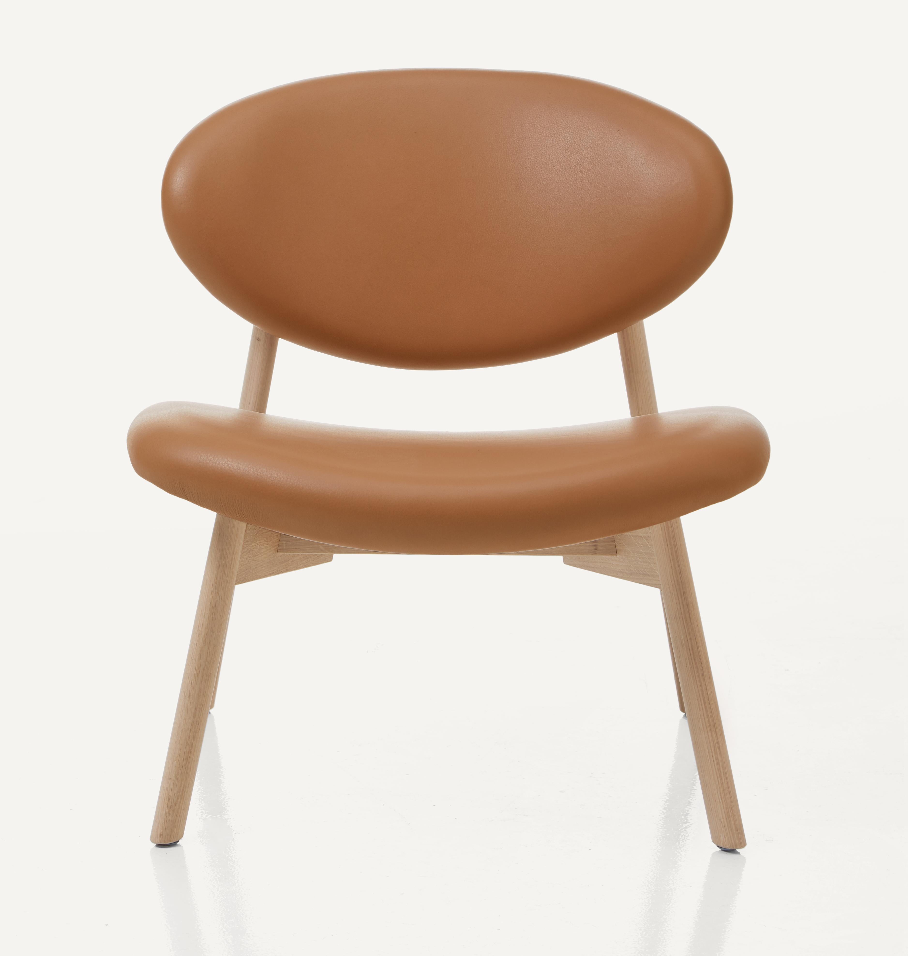 For Sale: Brown (Comfort 43632 Camel) Ovoid Lounge Chair in Solid Oak, Raw Effect and Leather by Craig Bassam 3