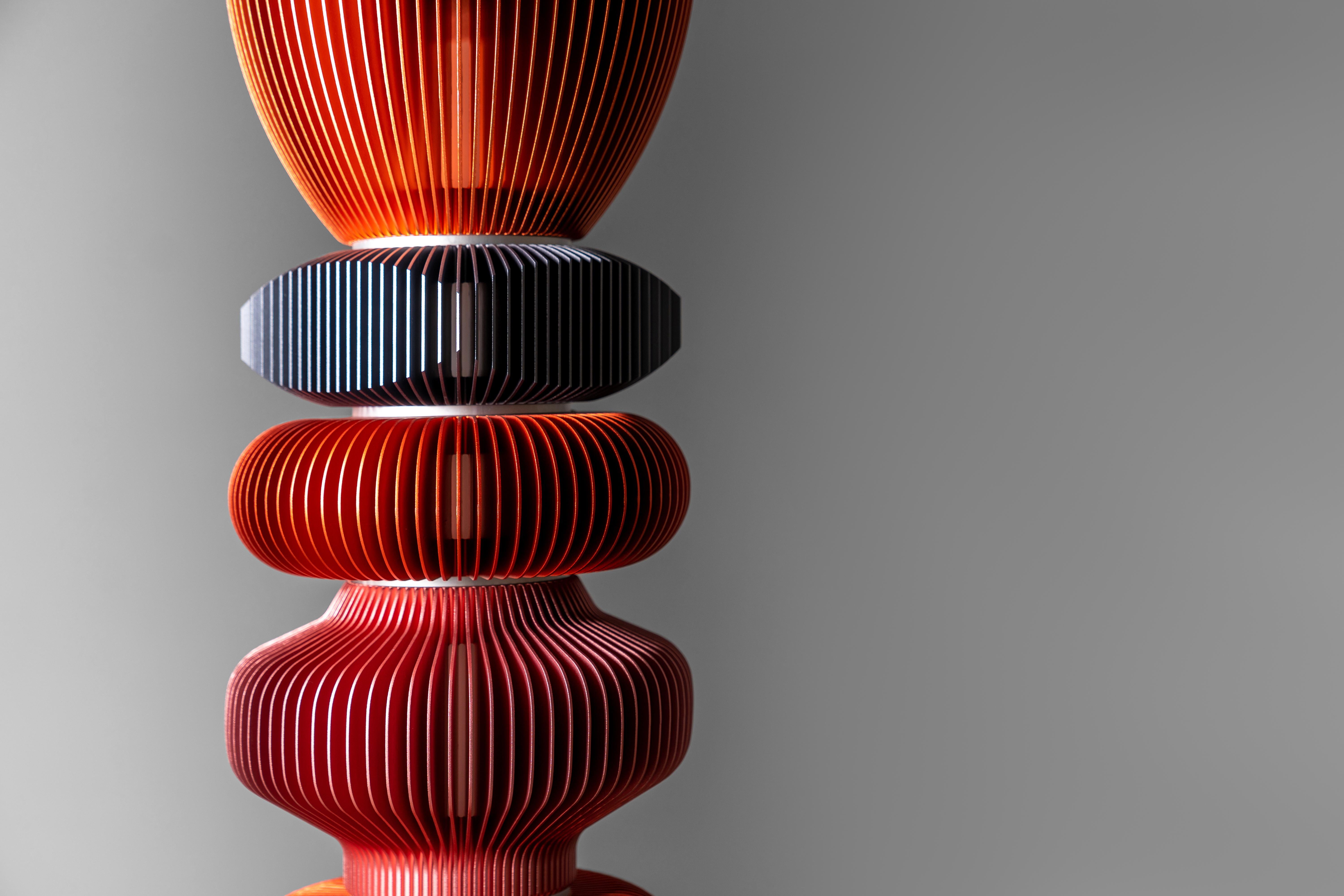 TOTEM-14 by Michael Young, lampadaire au design Contemporary en vente 3