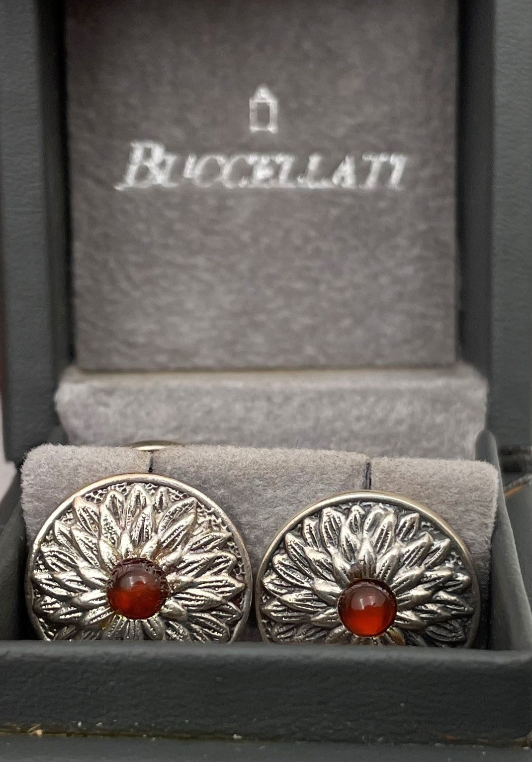 Buccellati Italian Pair of Sterling Silver Cufflinks with Sunflower Motif For Sale