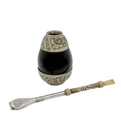 Mate-Tasse mit Strohhalm aus argentinischem Silber und 18-karätiger Goldintarsie