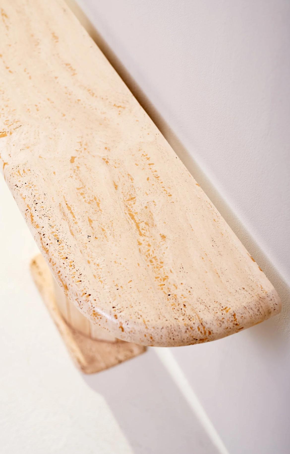 Magnificent wall mirror with travertine console, Italian design, Circa 70. In Good Condition For Sale In Renens, CH