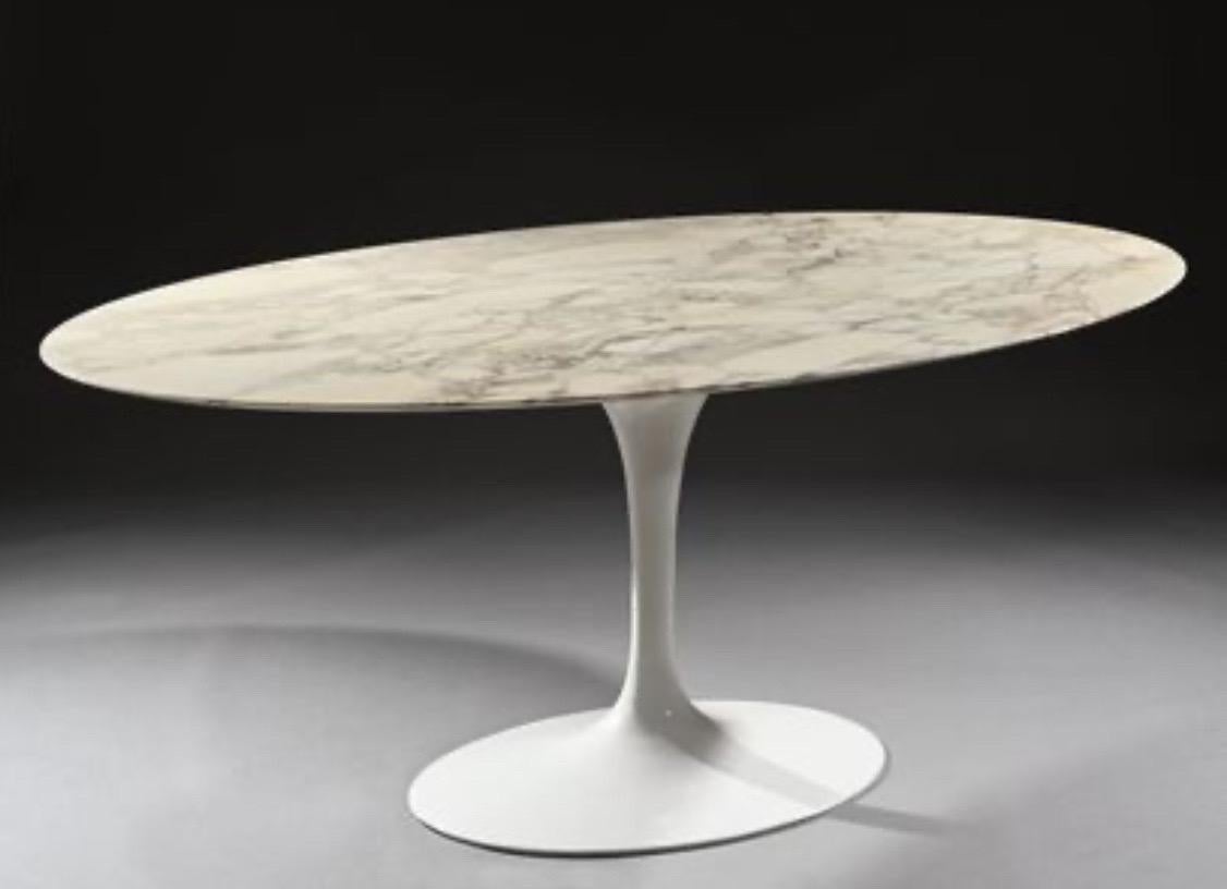 Fin du 20e siècle Eero Saarinen Oval Dinning Table for Knoll International, Swiss Production 1970s en vente