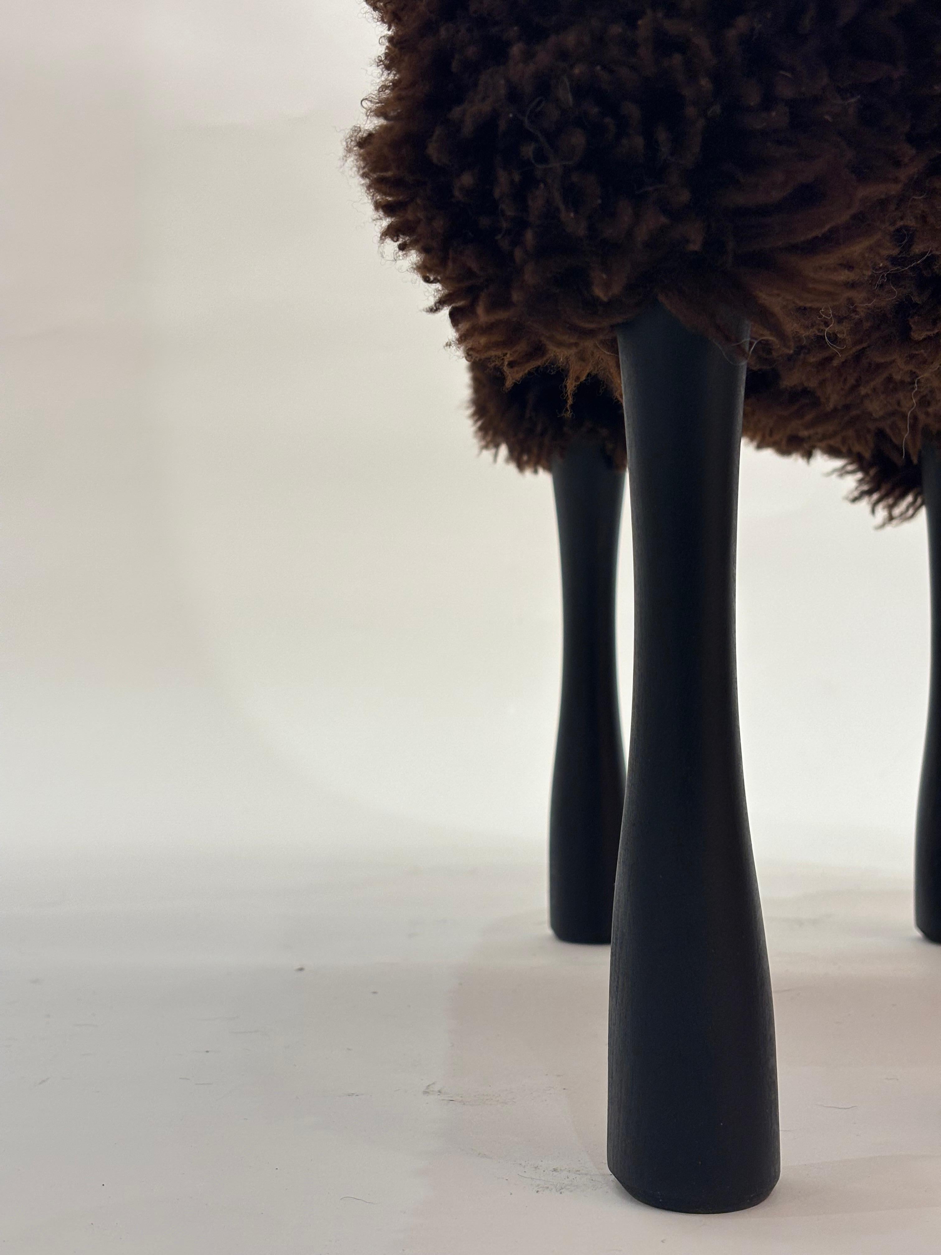 Mouton fait à la main en fourrure Brown et en bois de teck par Hans Peter Krafft, Meier Allemagne. en vente 4