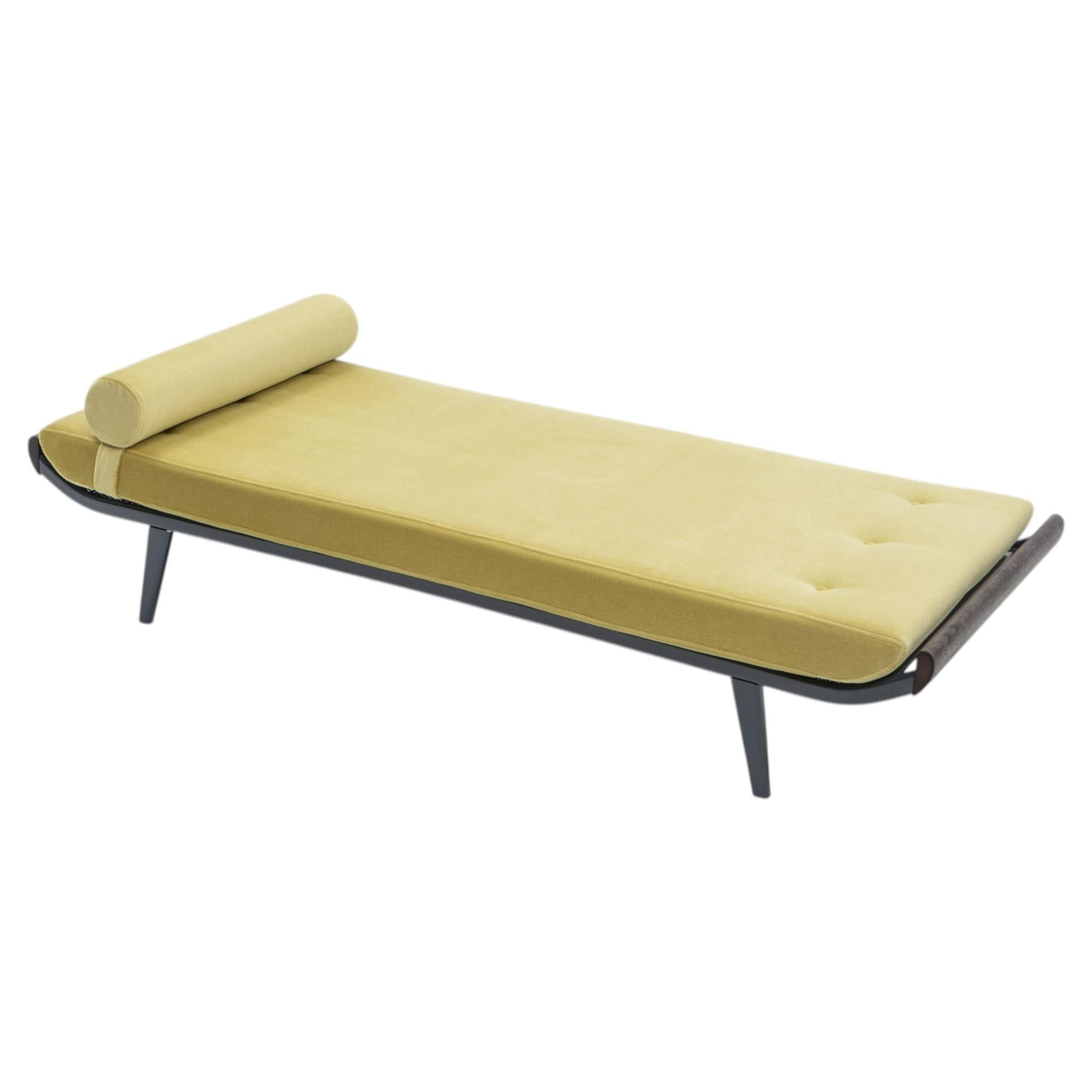 Diván «Cleopatra» de mohair, diseñado por Dick Cordemijer para Auping, década de los 50 en venta