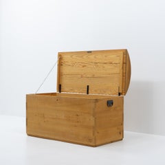 Italienisches Design: Mario Ceroli, Koffer für Poltronova, Italien, 1970er Jahre