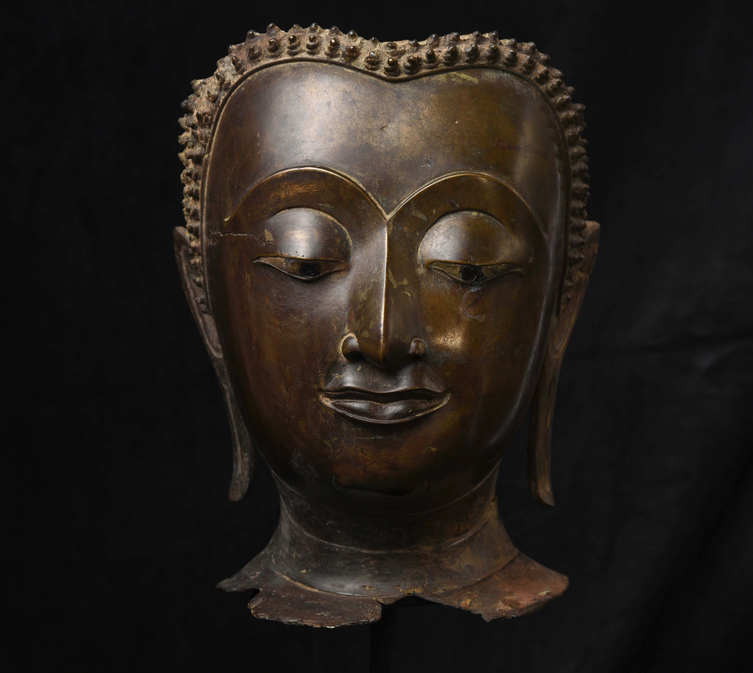 Magnificent 15thc Thai Buddha Partial Head, from a High-Level or Royal Foundry