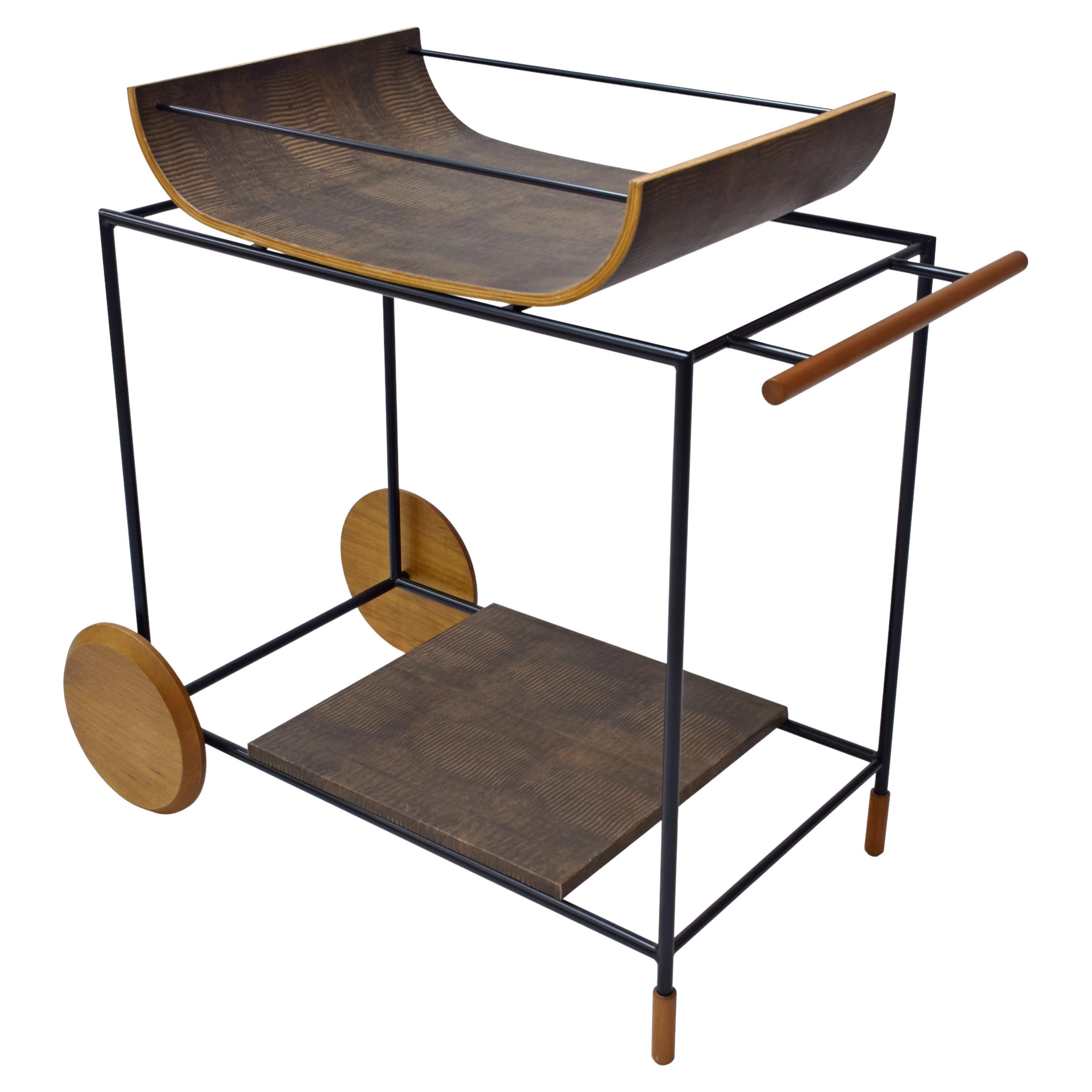 Carrello da bar "Dionízio" in acciaio al carbonio nero, dettagli in legno naturale e pelle in vendita